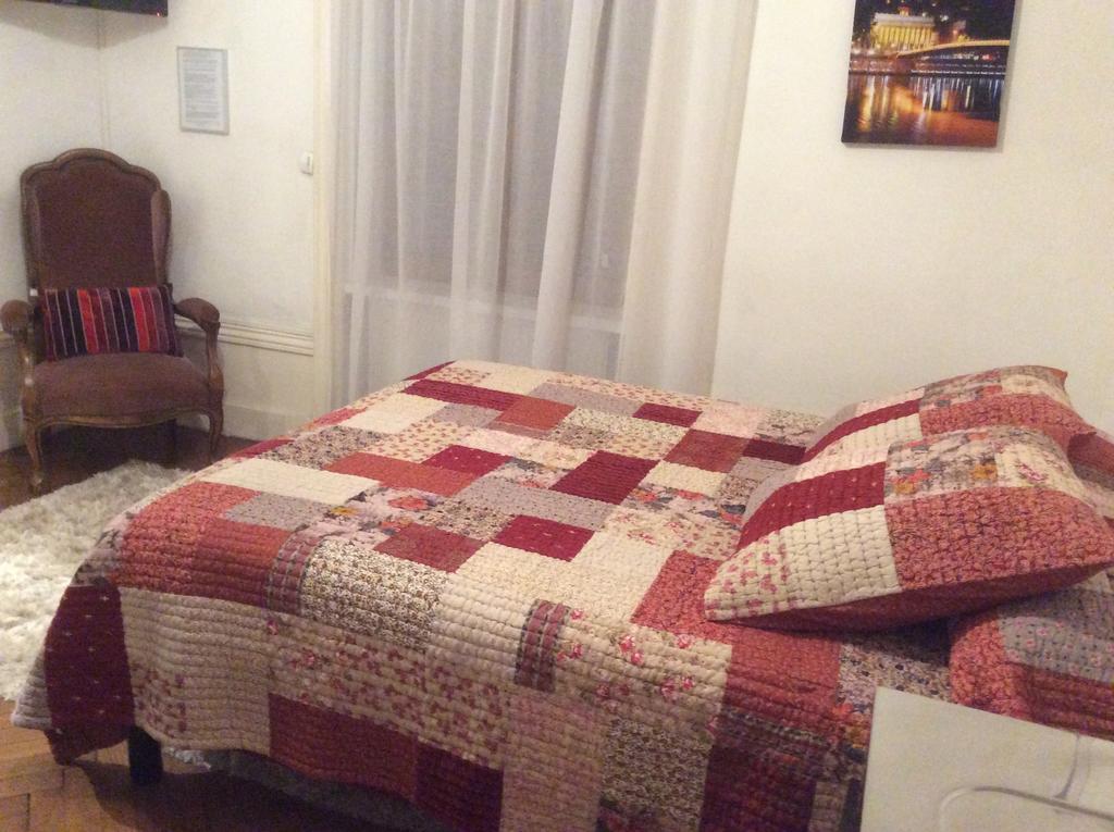 B&B "Clos Feuillat" Lyon Oda fotoğraf